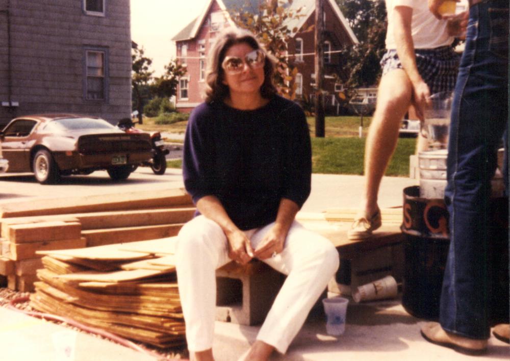 Lorraine Elliott Lorraine Elliott